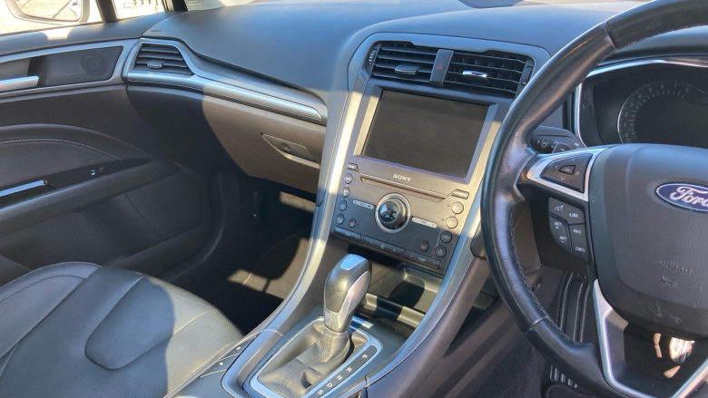 Ford Mondeo 2.0 EcoBoost Titanium 5dr Auto Petrol Estate